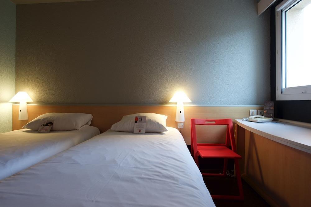 Ibis Pau Lescar Hotel Exterior photo